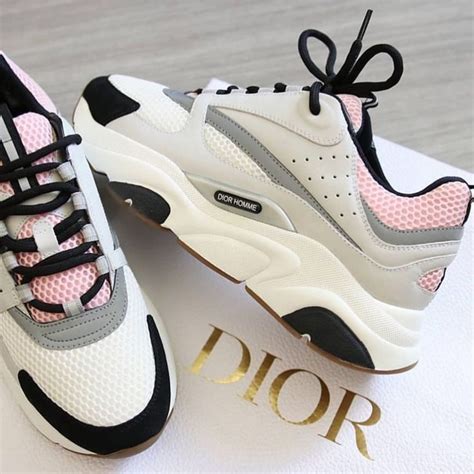 Dior B22 Sneakers Highest Quality And Includes Dust Bag And Box