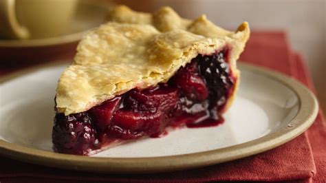 What makes this the best apple pie? Apple Blackberry Pie recipe from Pillsbury.com