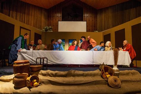 Photos Last Supper Reenacted By Members Of The Seventh Day Adventist