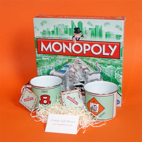 Online gifts shop in uk: Monopoly Housewarming Gift Set | Fun housewarming gift ...
