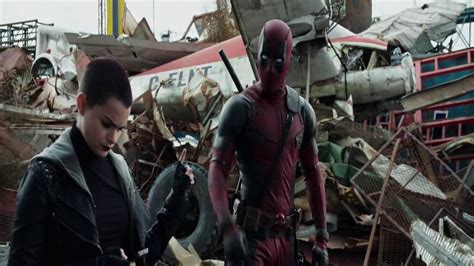 Deadpool Final Fight Scene Negasonic Teenage Warhead Vs Angel Dust 1080p Hd Youtube