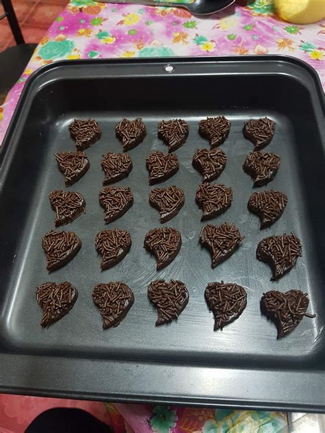 Bawang putih memiliki senyawa abrasif yang mampu melawan infeksi mulut. Ni Dia Biskut Yang Betul-betul Rasa Coklat Yang Cair ...