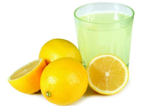 11 Proven Ways To Use Lemon Juice For Hair Growth