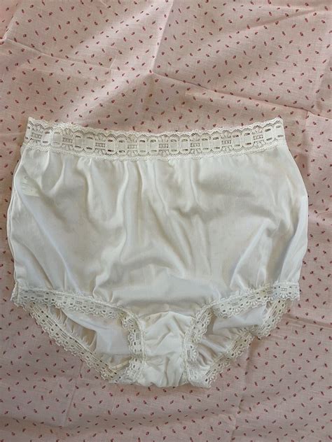 Vintage Olga Granny Panties Gem