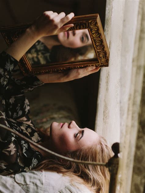 Pin By Jh On Photo Style Photography Inspiration Portrait Mirror