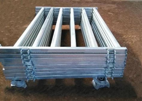 Heavy Duty Galvanized Livestock Metal Fencing Farm Fence Panels 50x1