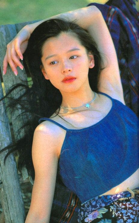 Picture Of Vivian Hsu