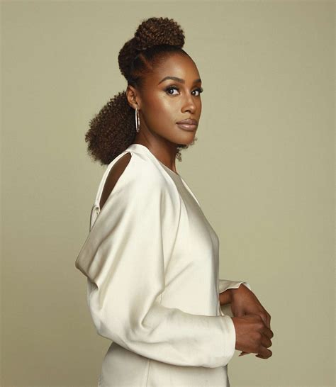 Issa Rae Says Shes Proud To Show Whats Possible With Her Career