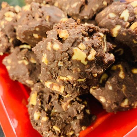 La ricetta dei ferrero rocher light. Ricetta Ferrero roche ripieni di nutella ricetta bimby ...