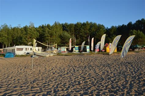 Plaża w Treście i plaża i molo w Smardzewicach nad Zalewem Sulejowskim