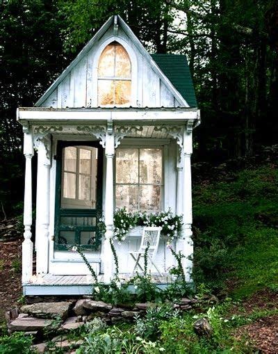 We will strive for excellence in service and, to the. Pin på cute cozy cottage