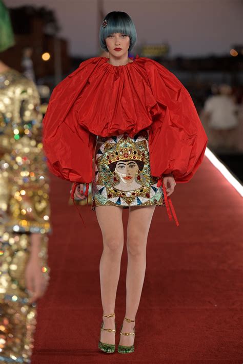 Dolce Gabbana Cautiv Al P Blico Con Su Colecci N De Alta Moda En