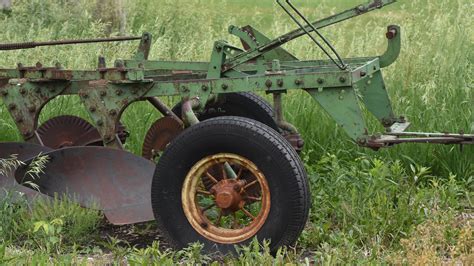 John Deere Three Bottom Plow F391 Iowa Premier 2018