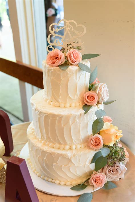 Peachy Wedding Cake Peach Wedding Cake Decorations Apricot Wedding