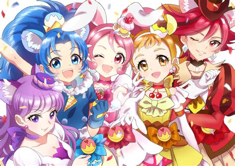 Cheerful teenager ichika usami has a passion for sweets that is inspired by her mother's baking. El manga 'Kirakira ☆ Precure a la Mode' terminará en ...