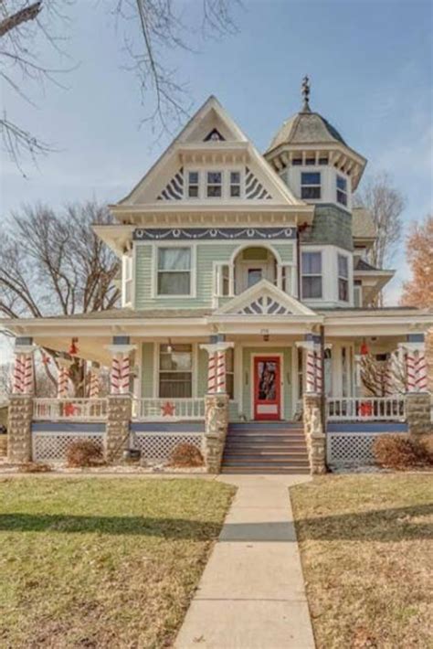 1907 Victorian For Sale In Aviston Illinois — Captivating Houses