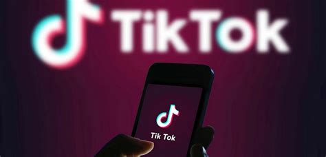 It is effortless for users to promote themselves and their businesses. What is TikTok? The new social network to conquer Gen Z | MDS