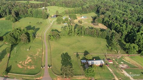 Private 66 acre farm in a secluded setting | Rent this location on Giggster