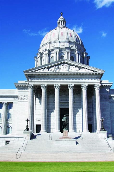 State Capitol Building In Jefferson City Missouri — American Coatings