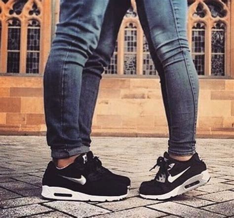 Image De Couple Foot And Nike Couple Shoes Matching Couple Shoes