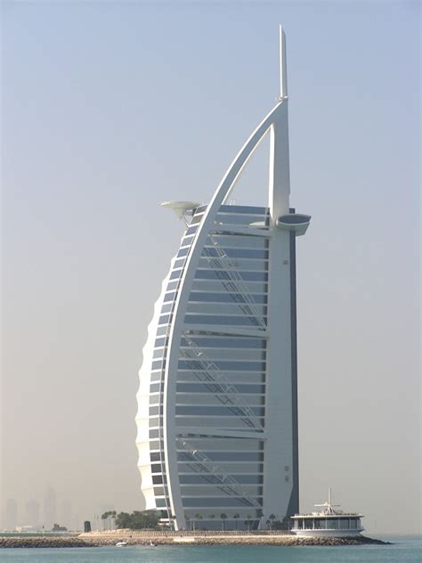 Worlds Largest Single Use Hotel The Opulent Burj Al Arab