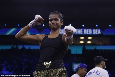 British Somali Boxer Ramla Ali Wins First Sanctioned Female