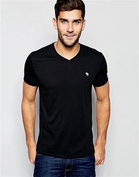 abercrombie and fitch t shirt with v neck in slim muscle fit in black asos
