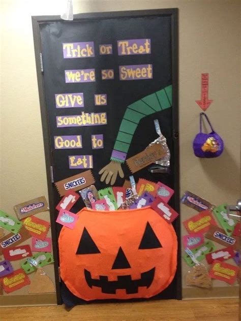 Easy And Creative Halloween Diy Door Decorations At School ~ Home Des