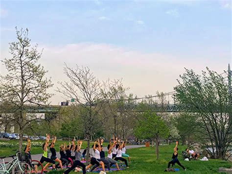 Outdoor Yoga In Nyc A Guide To Free Classes And Rooftop Vinyasa