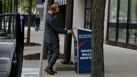 Vote By Mail Deadline Time To Vote Is Running Out As Election Nears