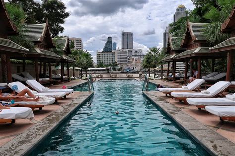 Luxury Hotel Review The Peninsula Bangkok A Complete Oasis And Getaway