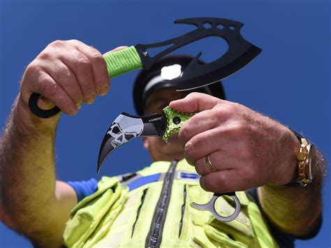 Owners of weapons including zombie knives could face jail under new law ...