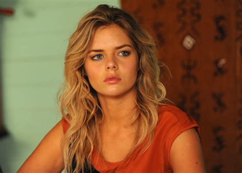 Home And Away Samara Weaving Im Staying With Show Home And Away
