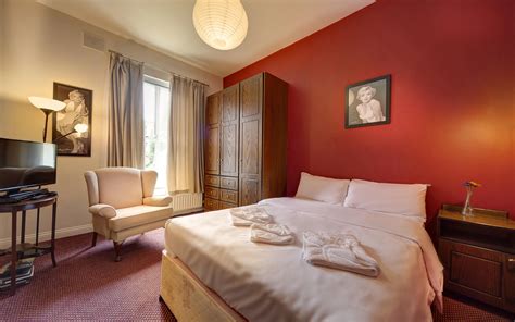 Guest House With Private Rooms In Dublin City Centre Marilyn Mansion