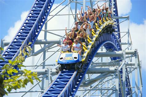 The Top 10 Fastest Roller Coasters In The World Add To Bucketlist Vacation Deals