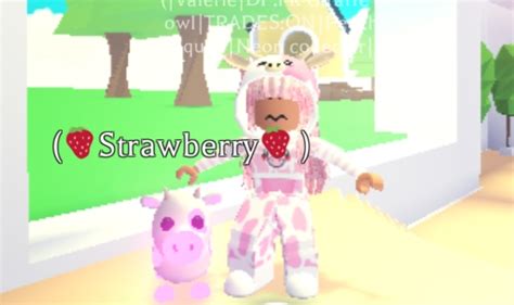 Cute Roblox Avatars Cow Pink Cow Outfit 4 Not Mine In 2020 Roblox