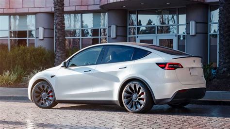 Tesla Model Y Juniper Refresh May Follow Suit With