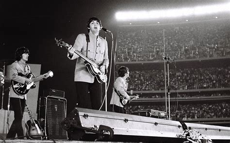 1965 Shea Stadium The Beatles Biggest Concert The First Rock Concert