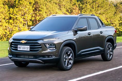 The New Chevrolet Montana Pickup A Big Cabin And A Small Engine