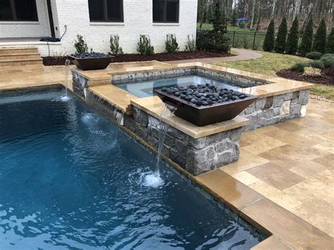 Spas And Custom Hot Tubs Custom Swimming Pool Contractor