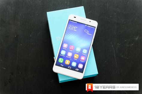 The smartphone boasts 32gb of internal storage capacity and features an octa core processor for speedy performance. Huawei Honor 6 To Land In Malaysia On 16 Oct for RM 999 ...