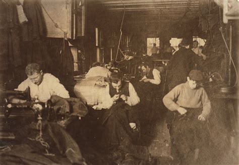 Sweatshop Workers In New York City 1908 Immigrant Entrepreneurship
