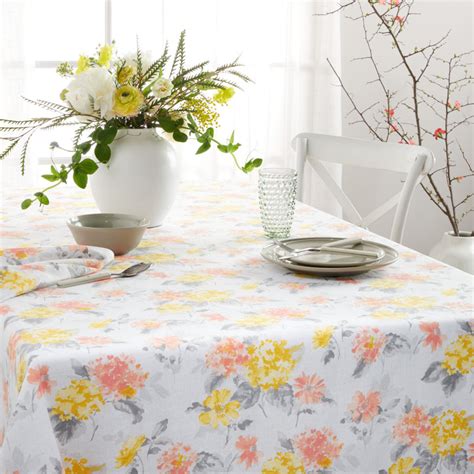 Martha Stewart Amber Floral Tablecloth Single Pack And Reviews Wayfair