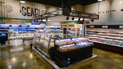 H Mart in Arizona: Paris Baguette bakery is hiring and 'opening soon'