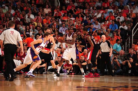 Microsoft teams has 29,882 members. Basketball Teams Offer Insights in Building Strategic Networks