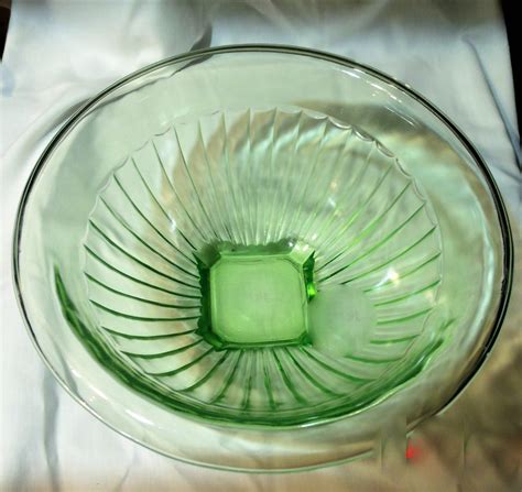 1930 S Five Piece Hazel Atlas Depression Green Uranium Glass Ribbed