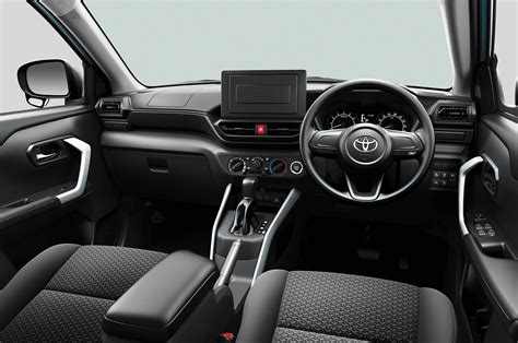 Interior upgrade carle melakukan perbaikan pada bagian interior mobil. Raize, el nuevo SUV chico de Toyota - Mega Autos