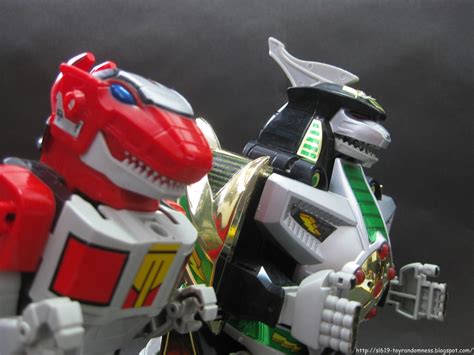 The legacy dragonzord is a remake of the original dragonzord toy from 1993. Toy Randomness: DragonZord from Mighty Morphin Power Rangers
