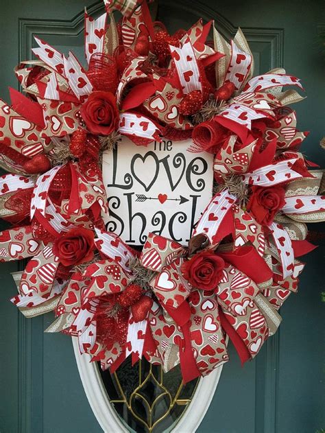 Valentine Wreaths To Make For Your Front Door