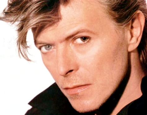 Pin By Chatterton On Music David Bowie Eyes David Bowie David Bowie 80s